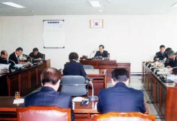 내무위원회회의(2003. 2. 18.)
