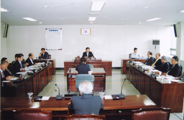 행정자치위원회 회의 (2004.7.12)