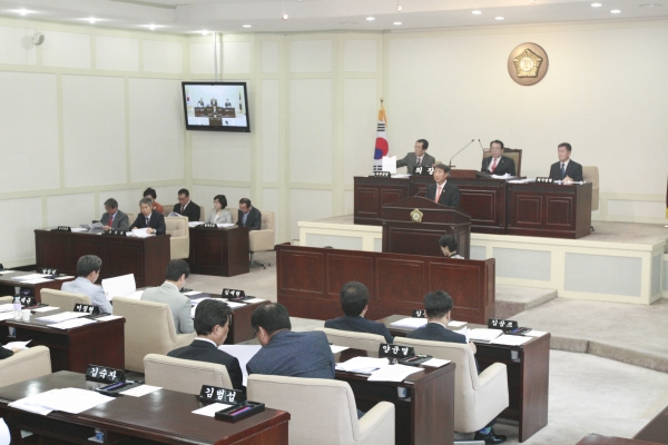 제189회임시회심사보고